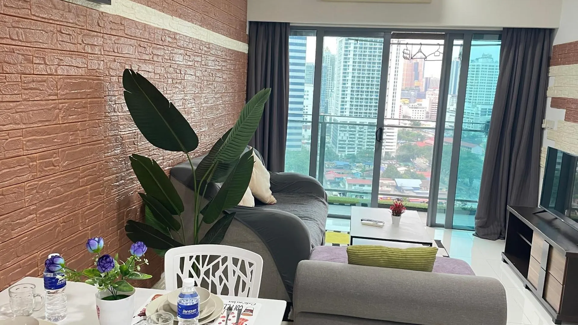 Mercu Summer Suites By Capri Charme Kuala Lumpur